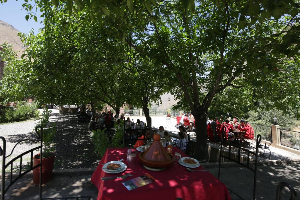 imlil traditional restaurant trekking from imlil